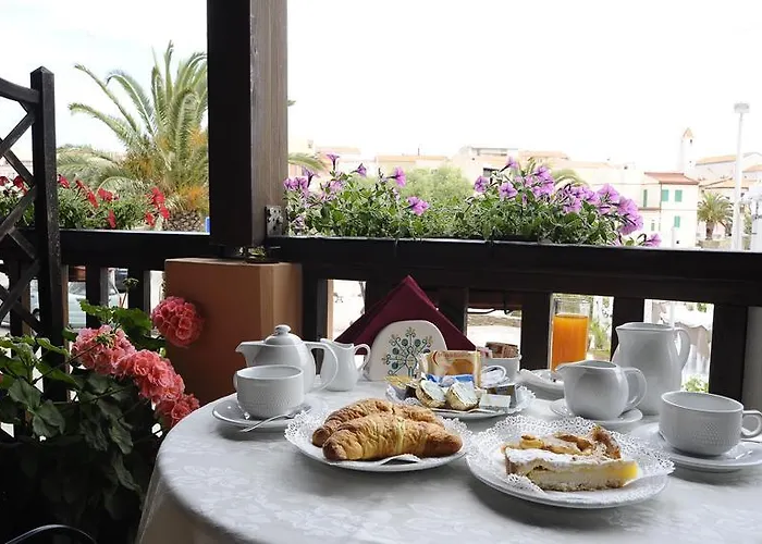 Lina Hotel